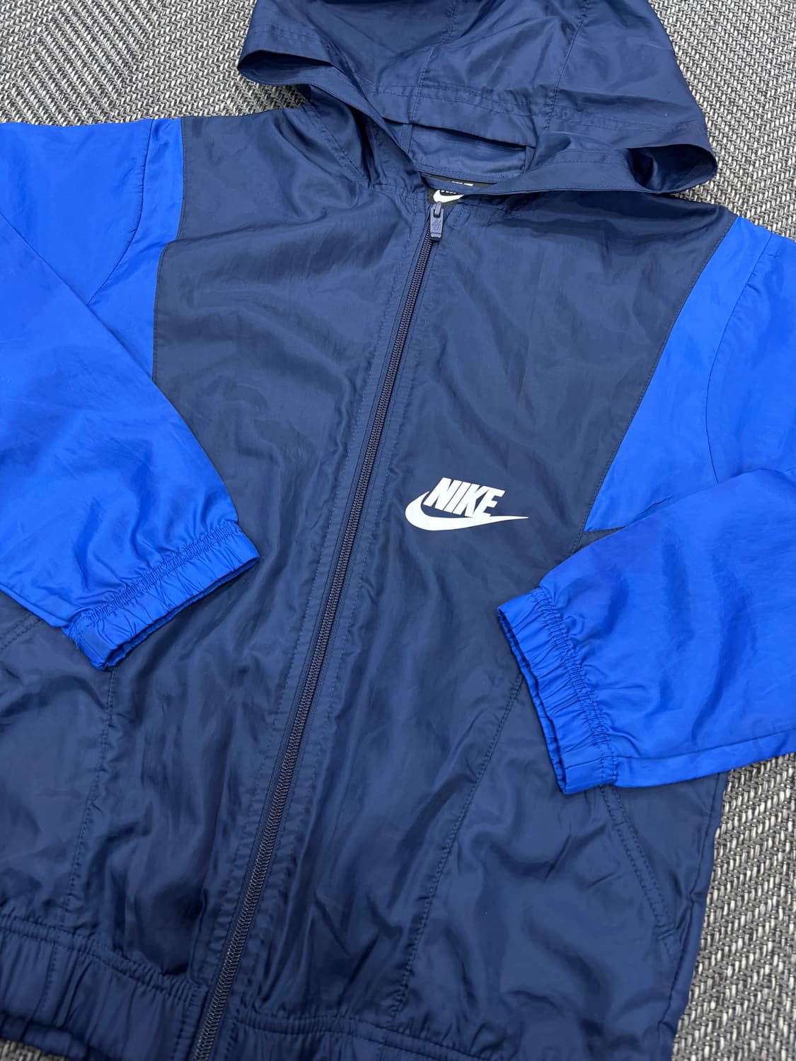 나이키 바람막이 상품이미지4