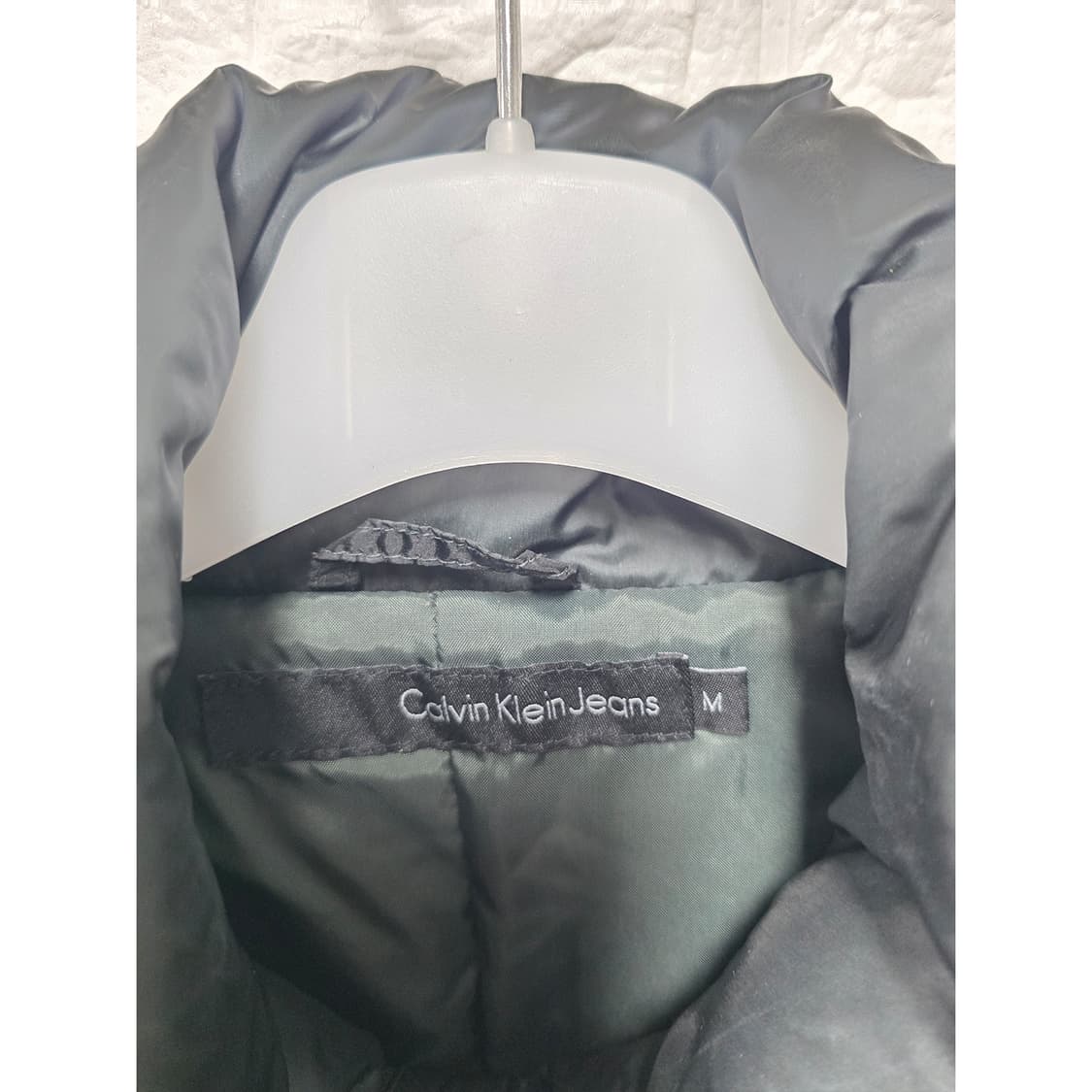 택포// 캘빈클라인 CK 여성 다운 숏패딩 M 상품이미지2