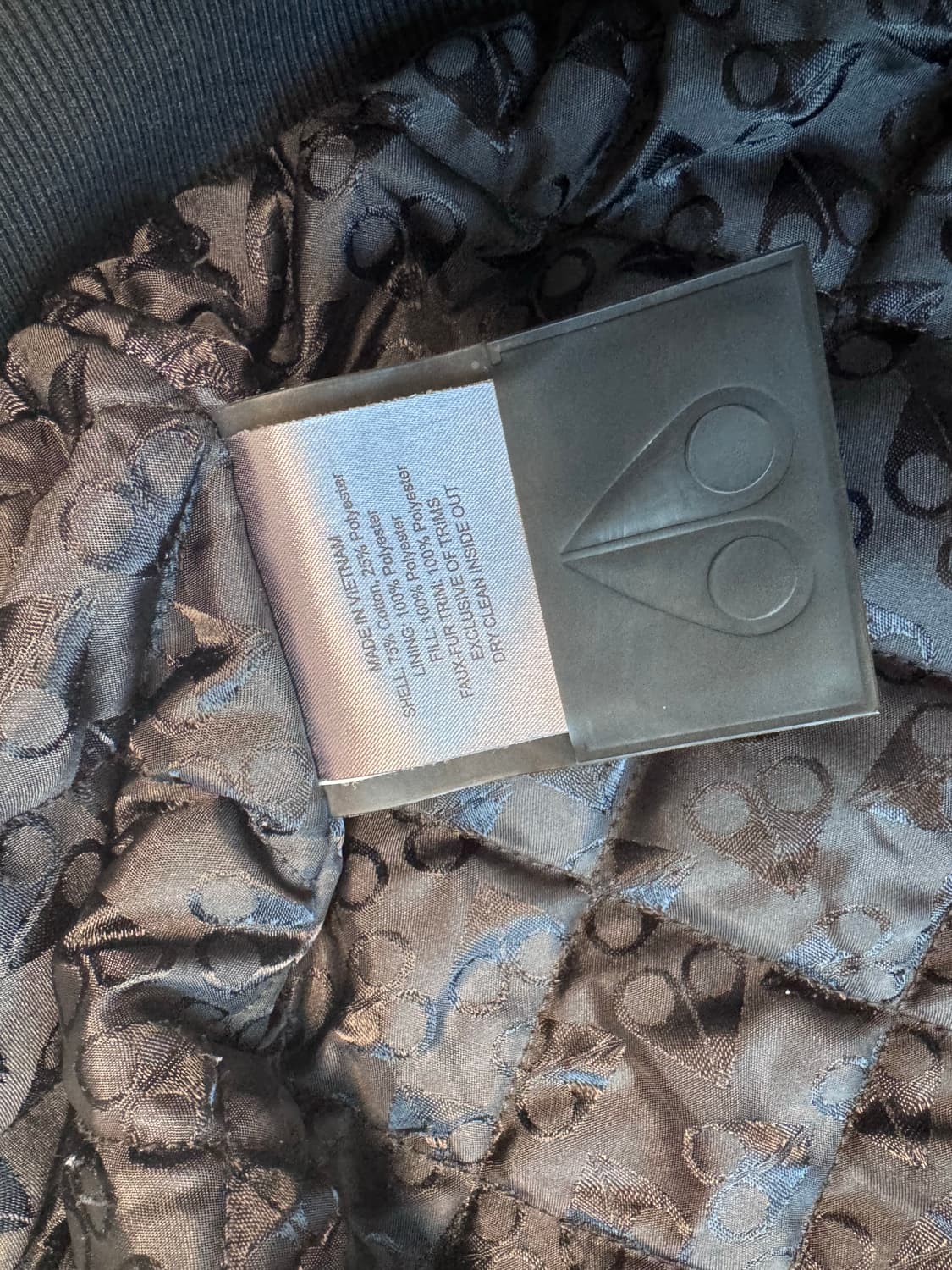 무스너클 버니 스웨터 블랙 남자 s사이즈 상품이미지5