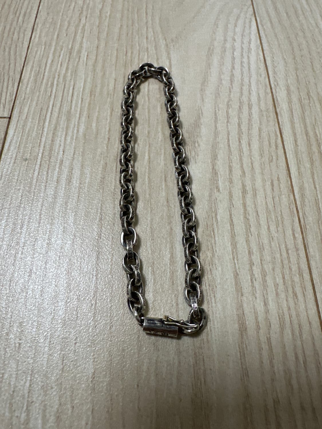 크롬하츠 페이퍼스몰 8인치 새상품 팝니다. 상품이미지2