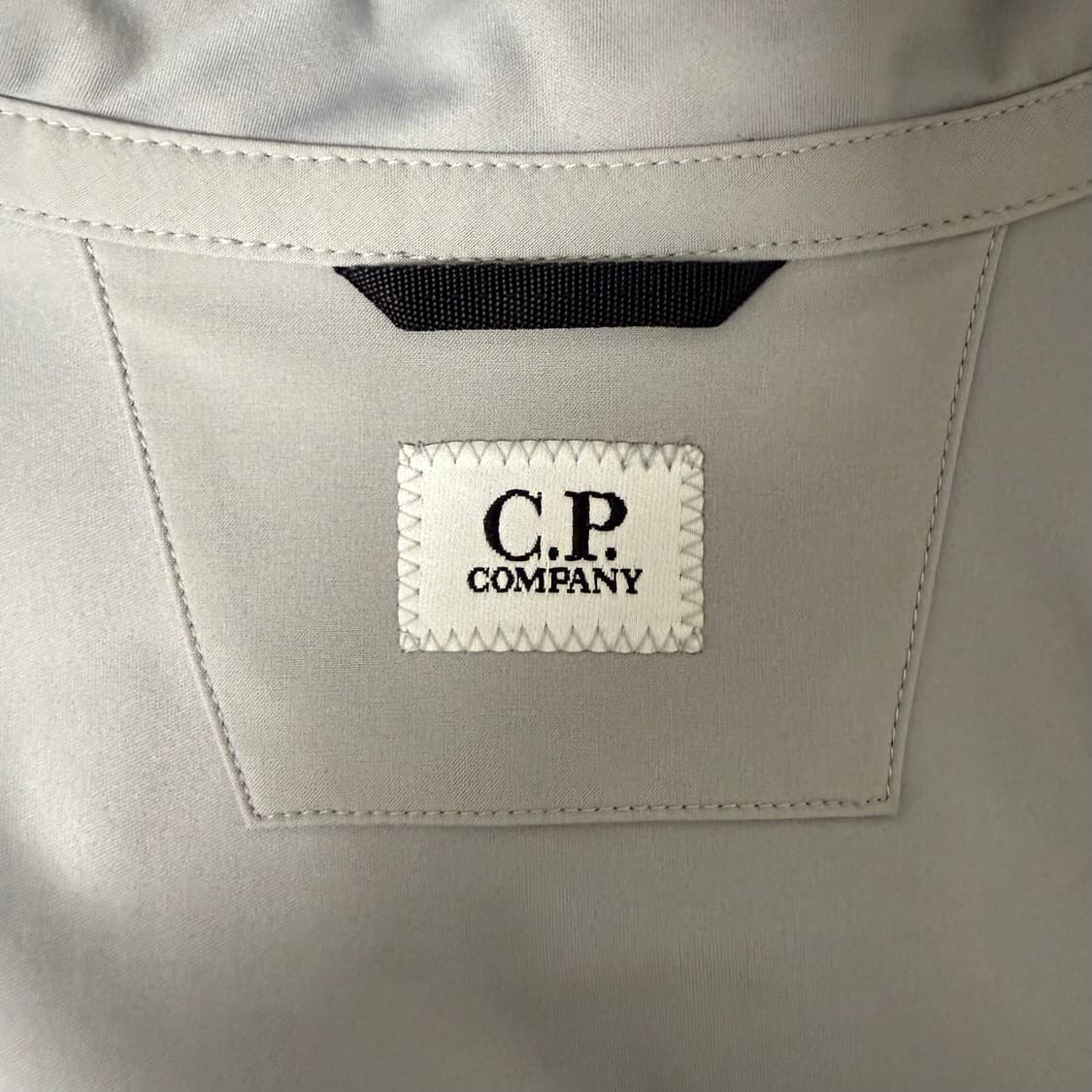 CP컴퍼니 쉘-R 고글 자켓 46 상품이미지4