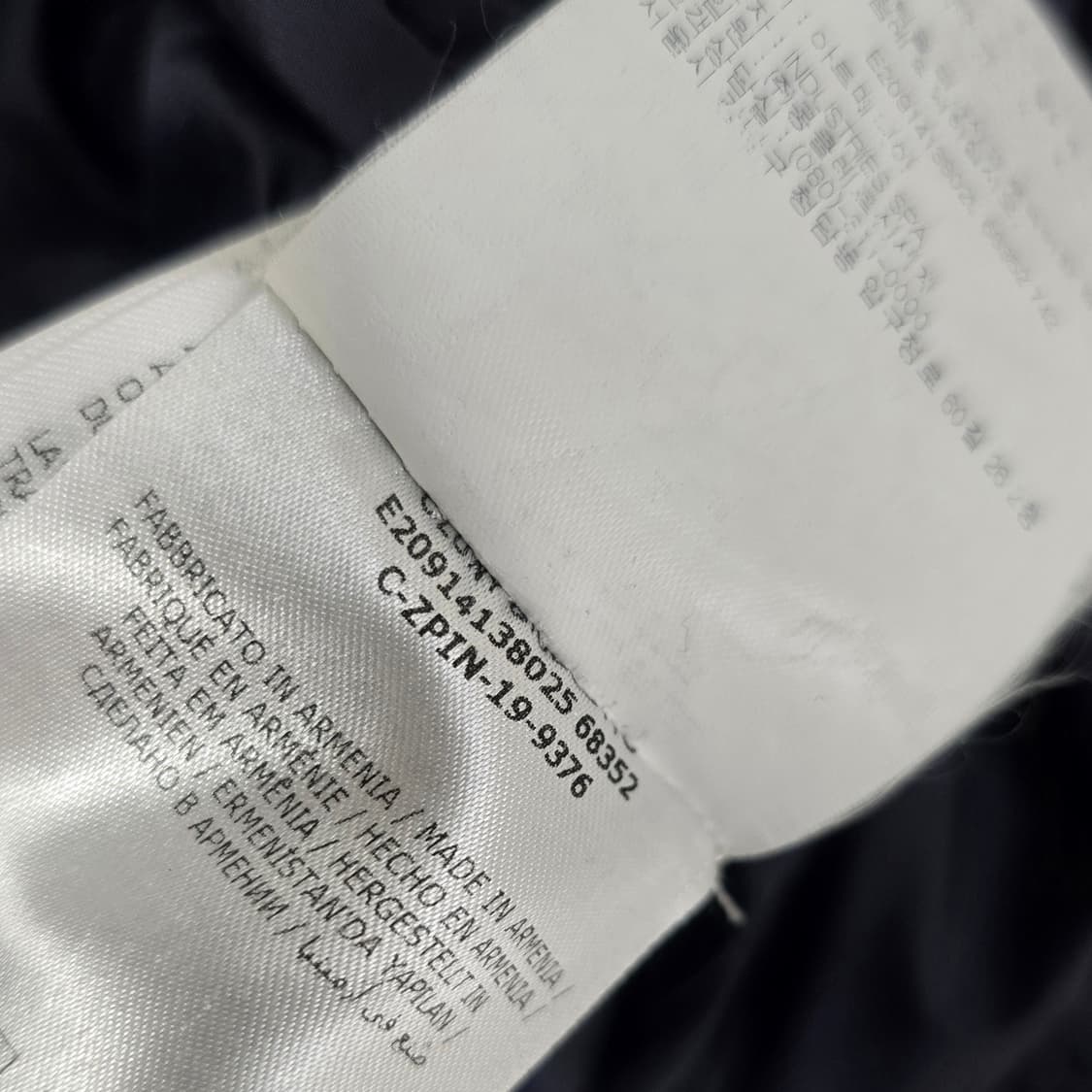 몽클레어 클루니 패딩 2사이즈 95 100 판매 상품이미지4