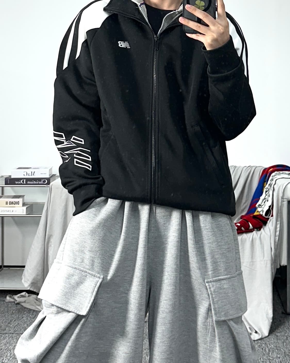 뉴발란스 블랙 화이트 트랙탑 져지 L 상품이미지3