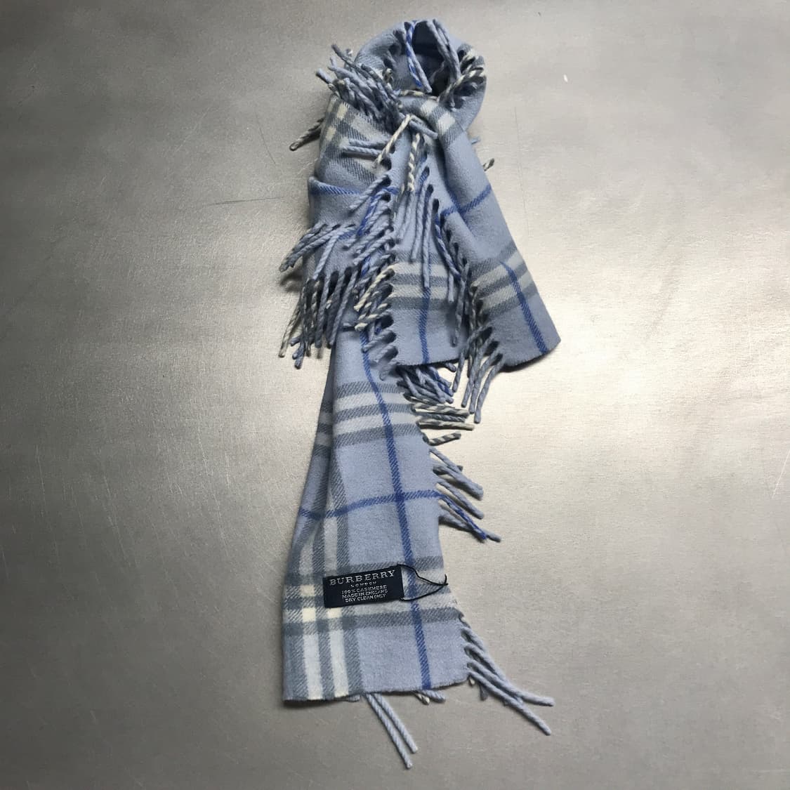 버버리 정품 캐시미어 머플러 스카이블루 상품이미지1