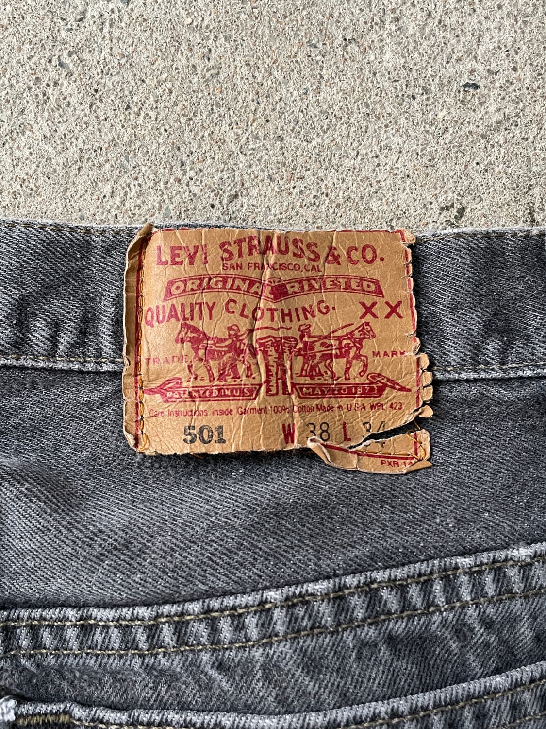 90s Levis 501 Black Denim(USA Made) 상품이미지9