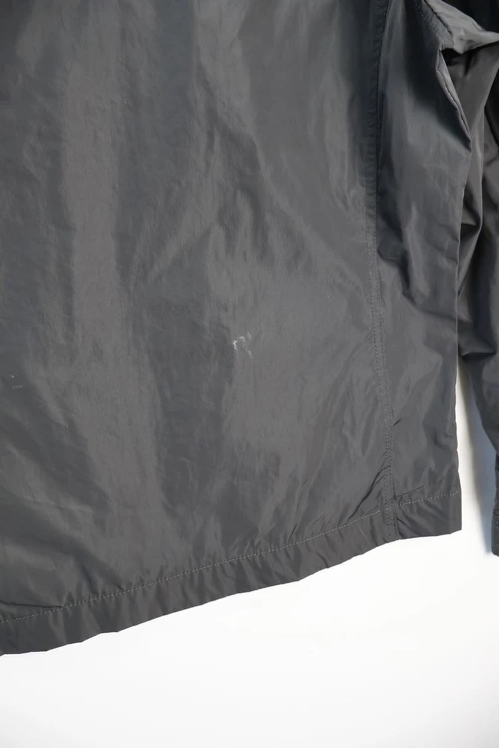 켈빈클라인 락시크 무드 블랙 집업 상품이미지6