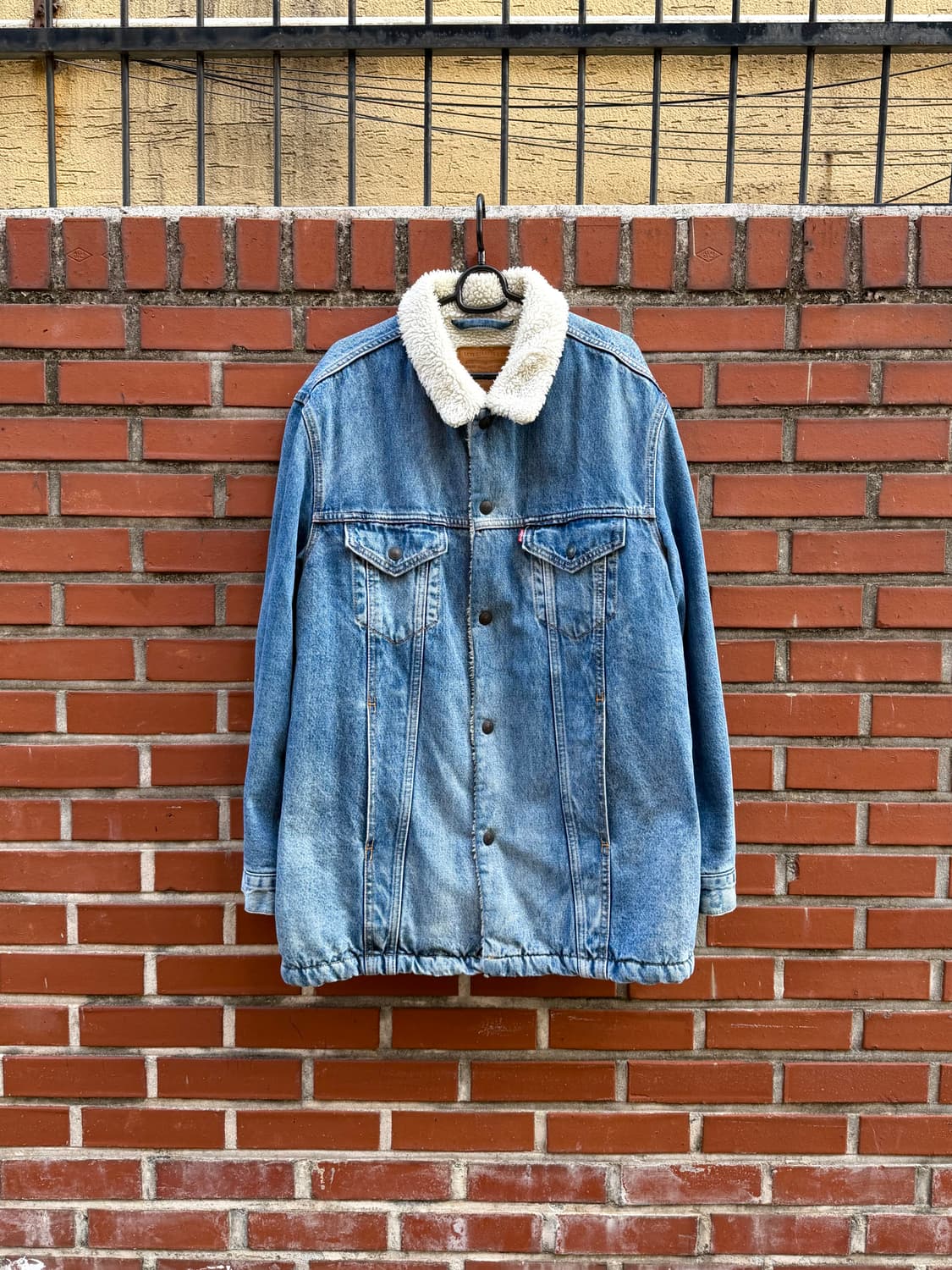 리바이스 프리미엄 쉐르파 데님 트러커 자켓 상품이미지1