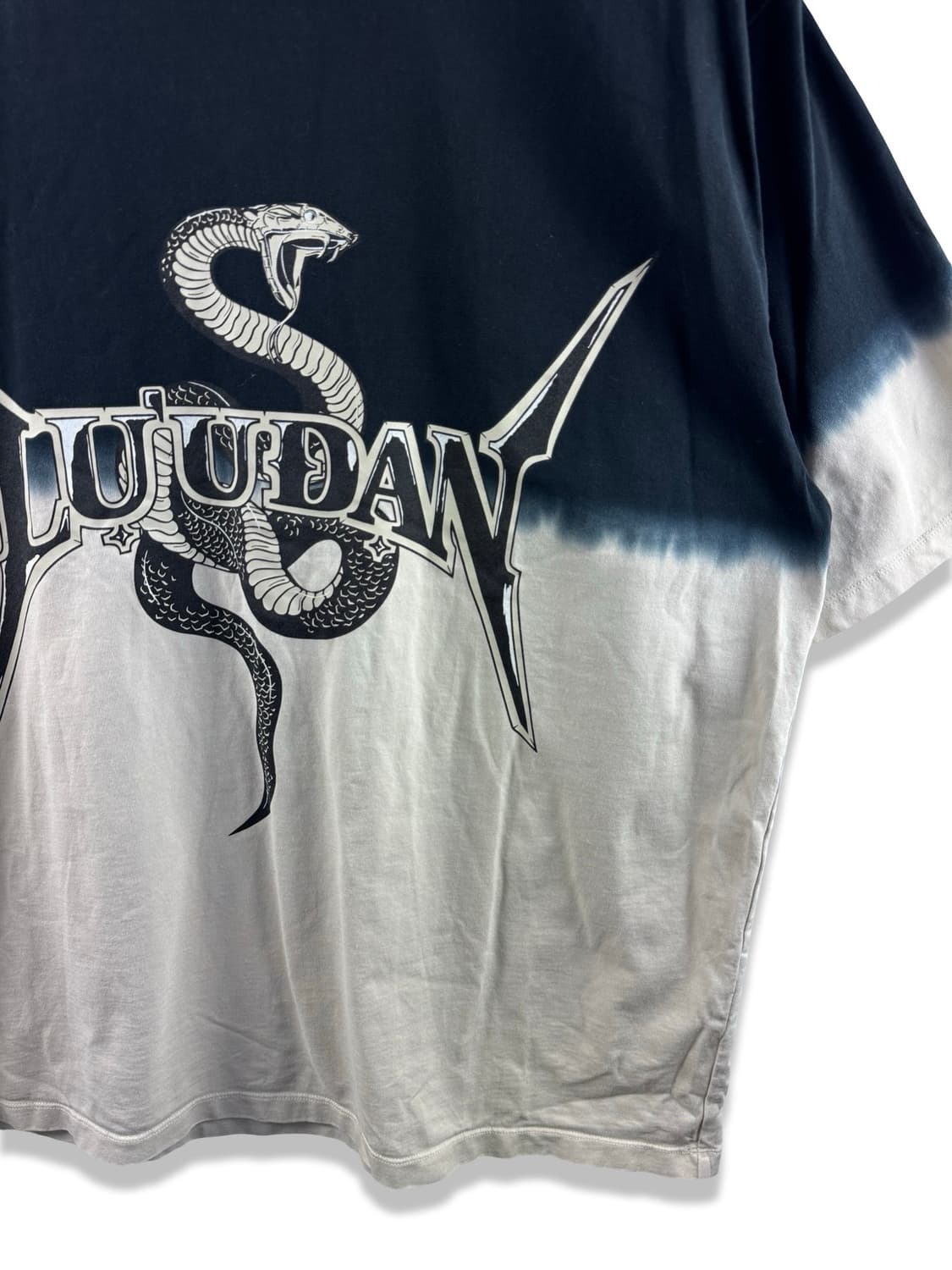 루단 메탈 헤드 티셔츠2527 상품이미지5