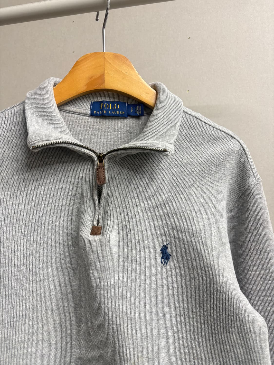 폴로 반집업 니트 상품이미지1