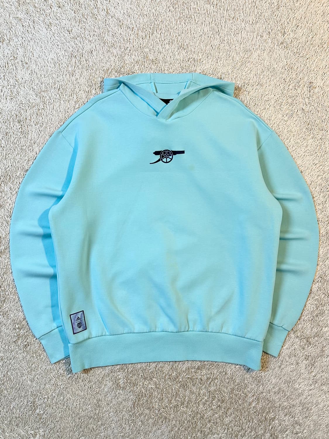 아디다스 아스날 자수로고 후드티 스카이블루 상품이미지1