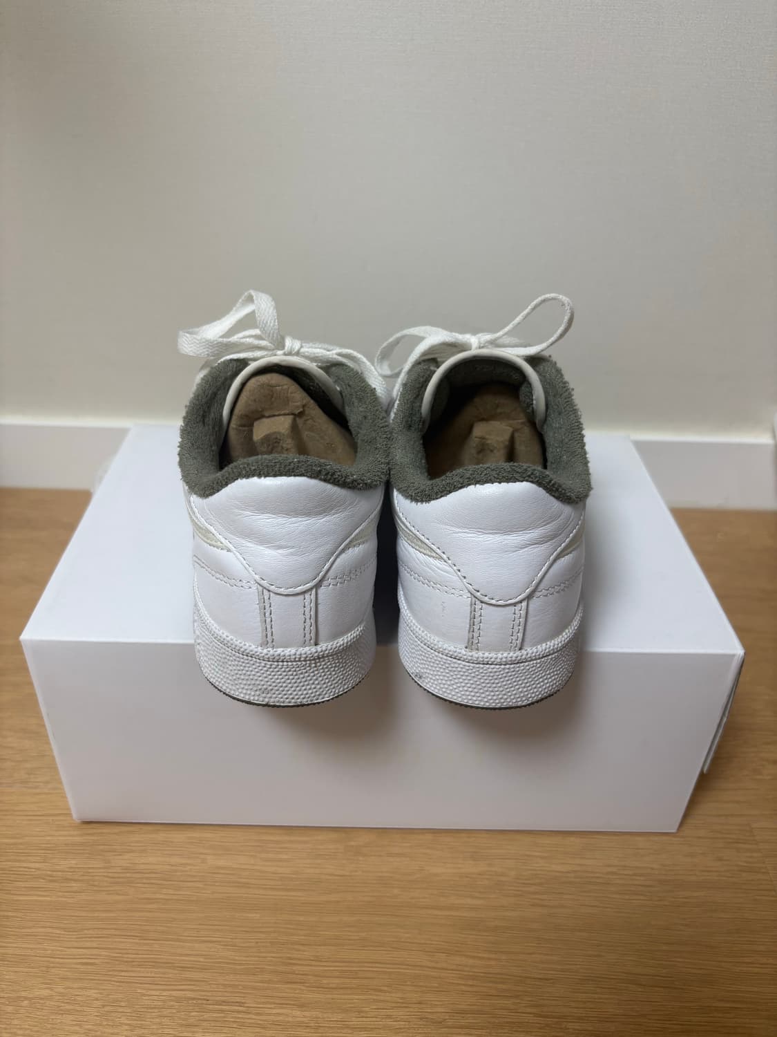 Reebok x JJJJound Club C 85 상품이미지3