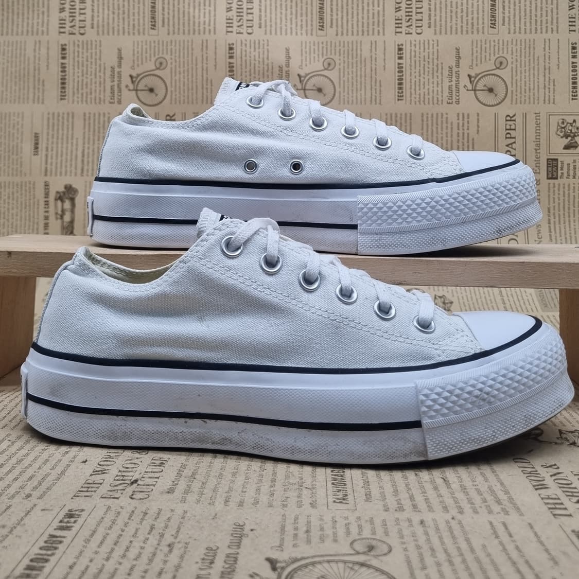 컨버스 올스타 리프트 스니커즈250 상품이미지1