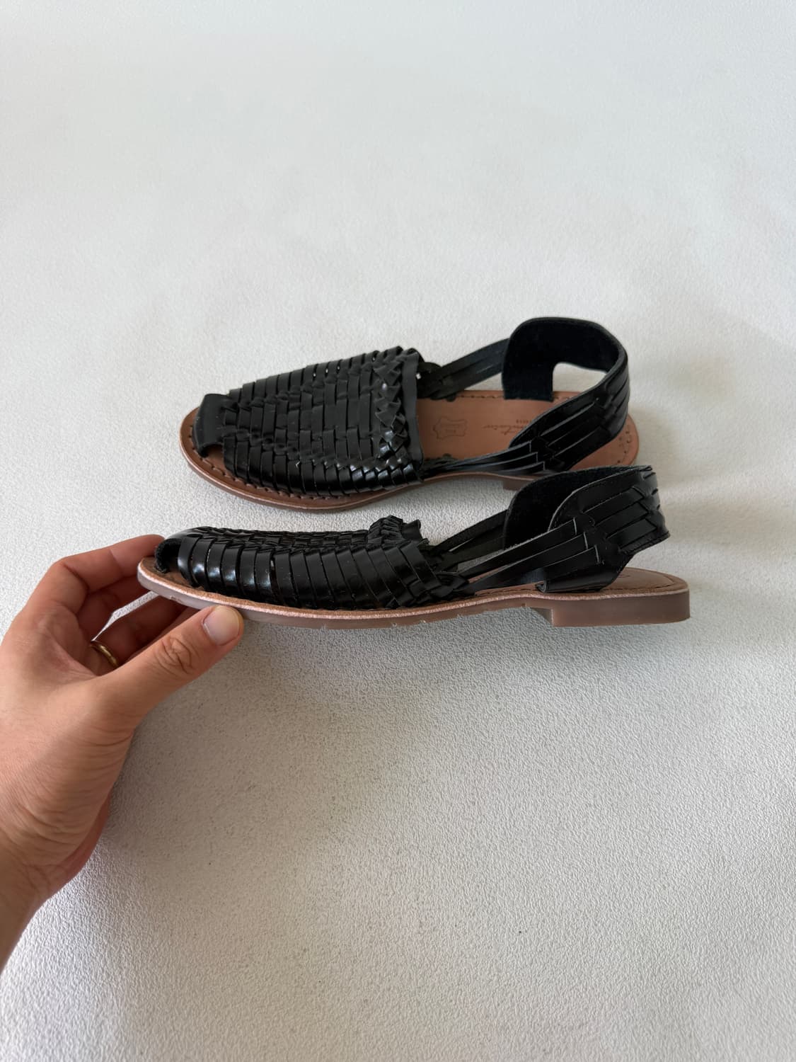 [EU38]Pre owned 레더 위밍 플랫 샌들 상품이미지1