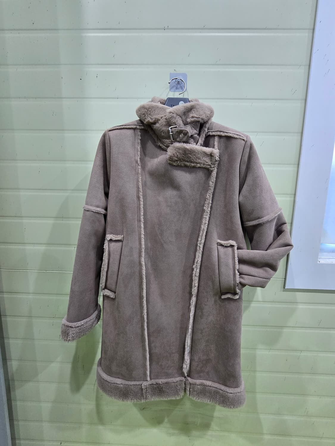 무스탕 코트 베이지 FREE 상품이미지1