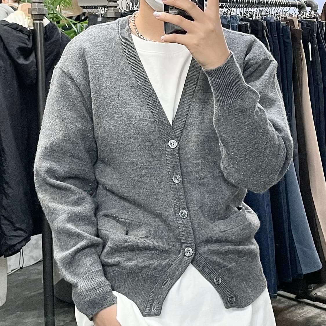 입생로랑 그레이 버튼 가디건 상품이미지1