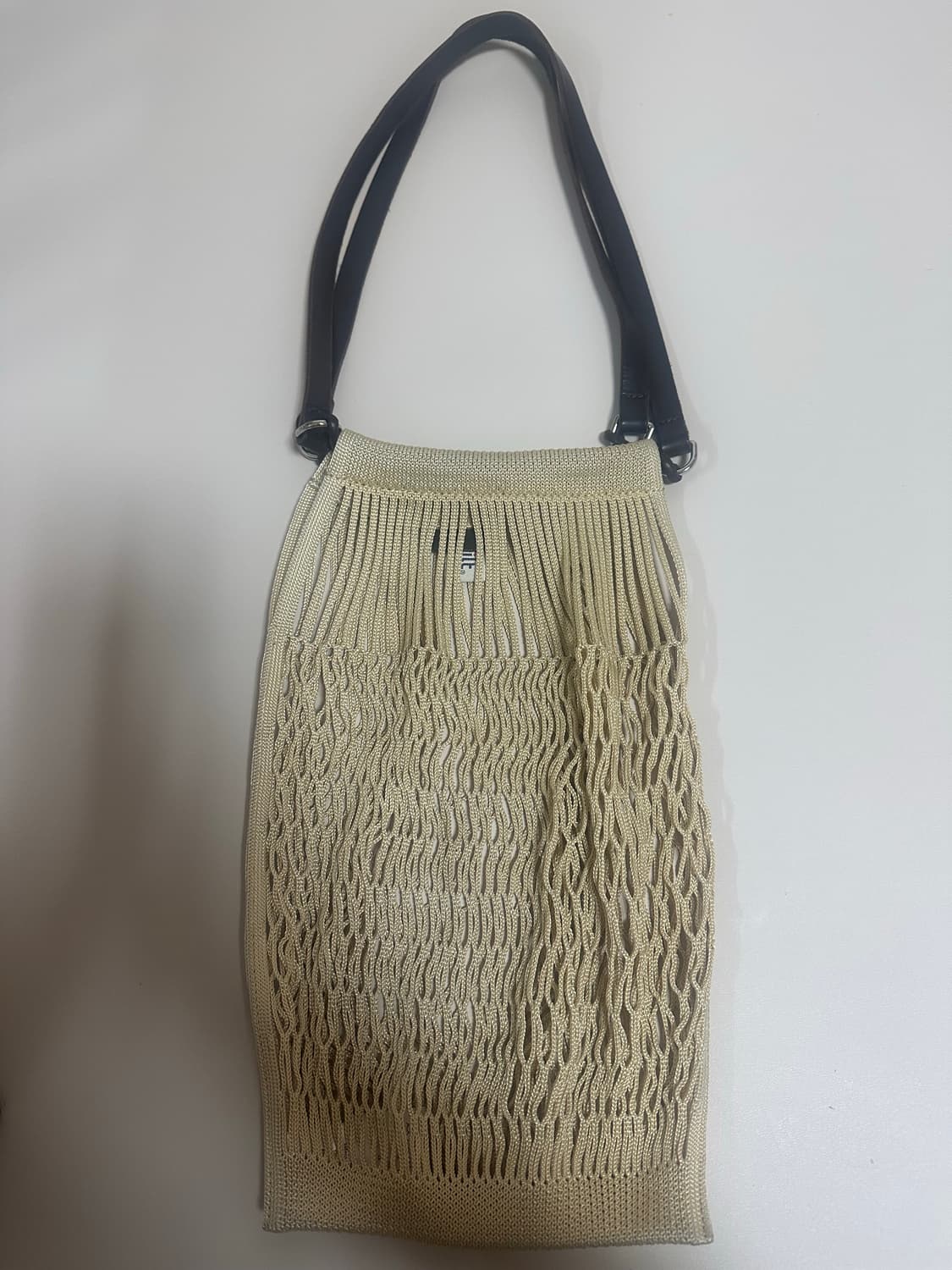 르메르 필트백 미듐사이즈 베이지 컬러 상품이미지1