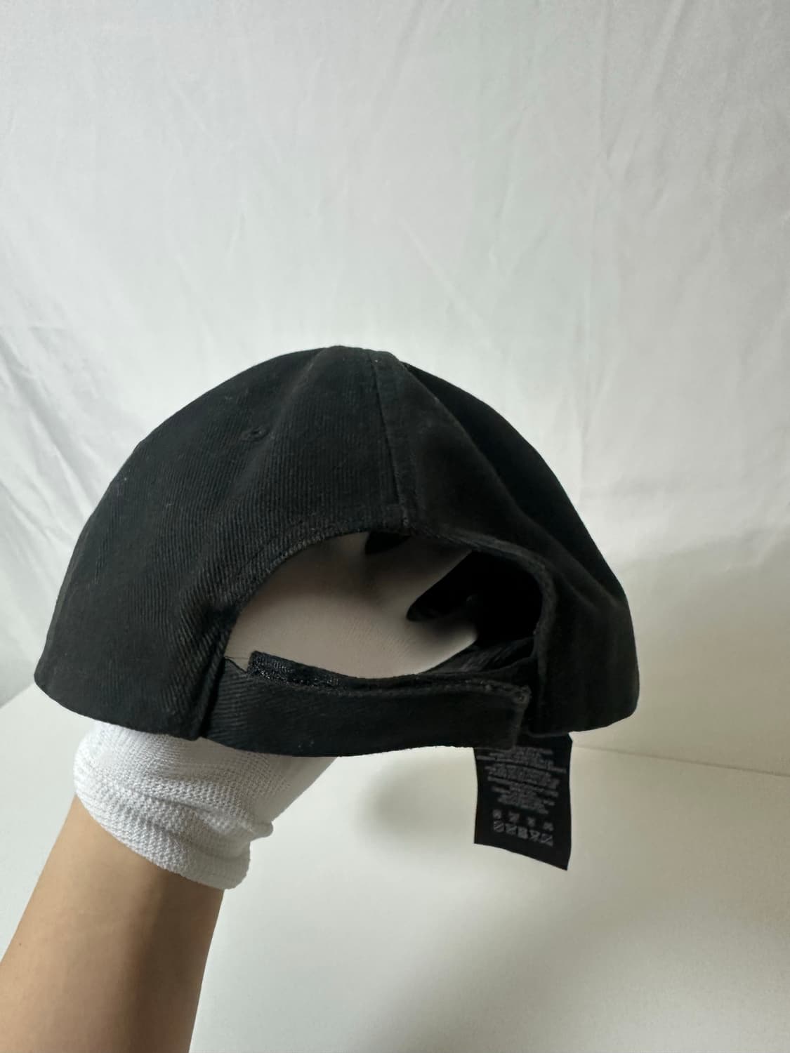 발렌시아가 챙로고 볼캡 블랙 (OS) 상품이미지3