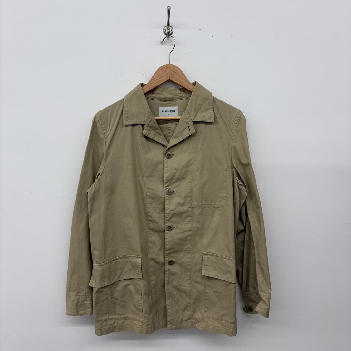 유니이티드에로우 블루레이블 카키색 면 자켓 남성M 상품이미지1