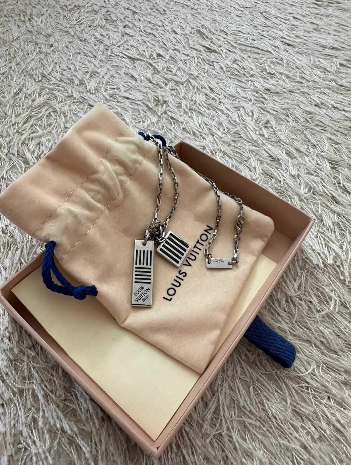 루이비통 다미에 남성 목걸이 os 상품이미지1