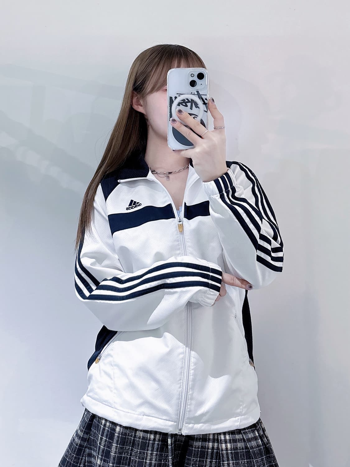 아디다스 스몰로고 화이트 바람막이 상품이미지3