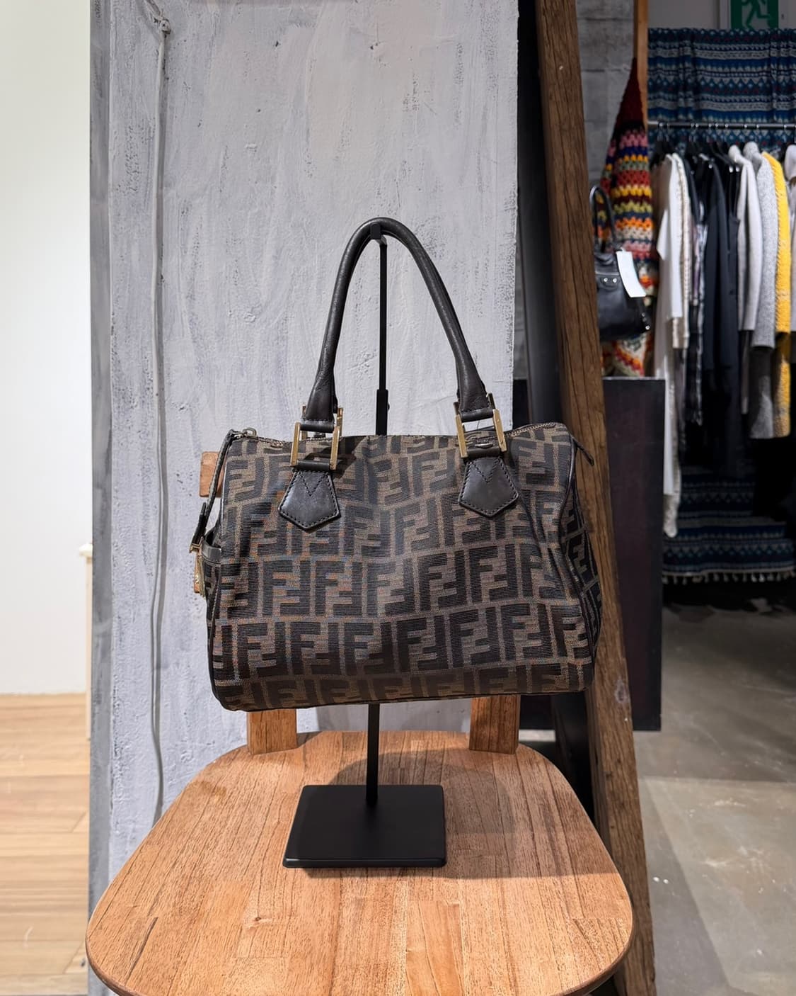 펜디 브라운 주카 캔버스 셰프 보스턴 백 상품이미지2