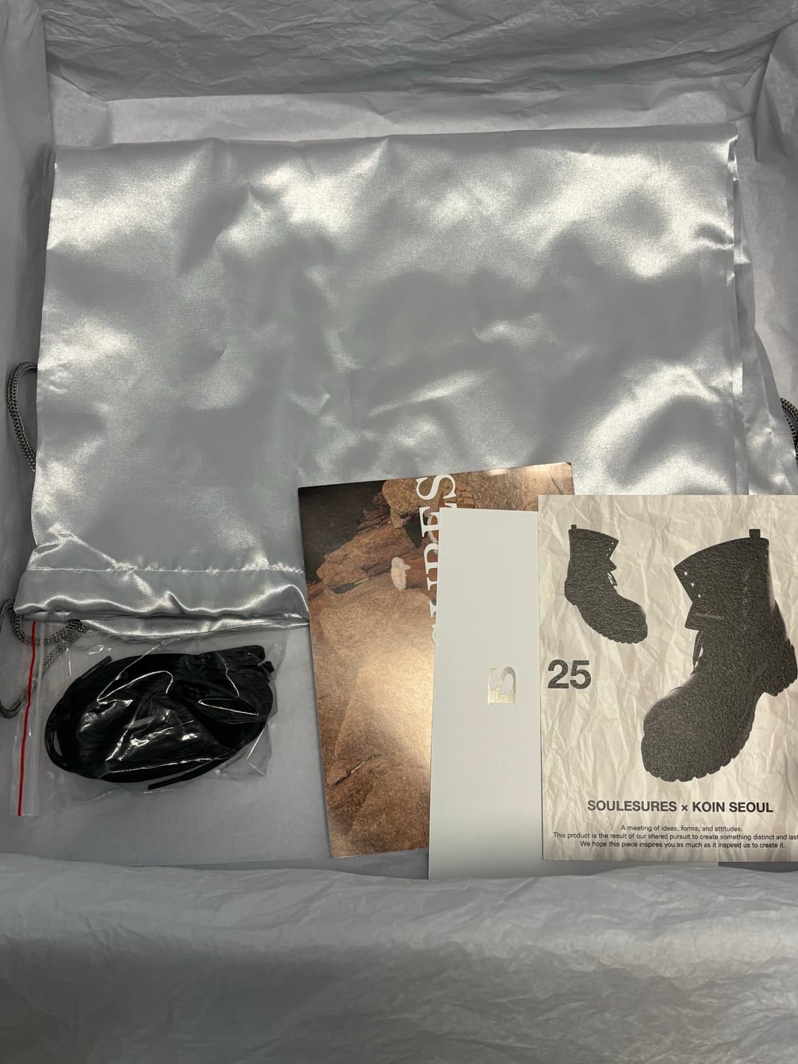 쏘어레슈어 코인서울 280사이즈 판매합니다 상품이미지6