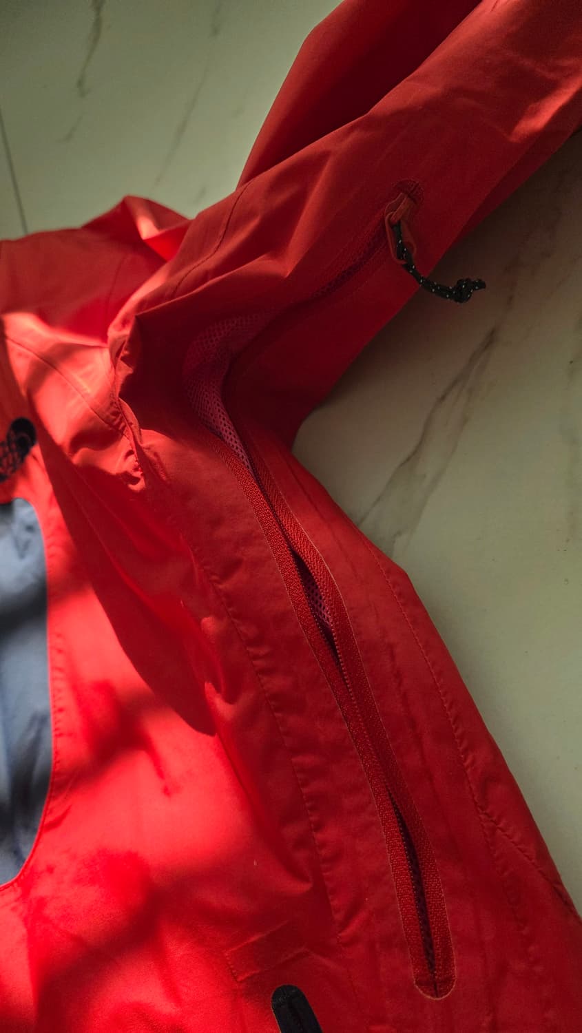 노스페이스 기능성 바람막이  상품이미지4