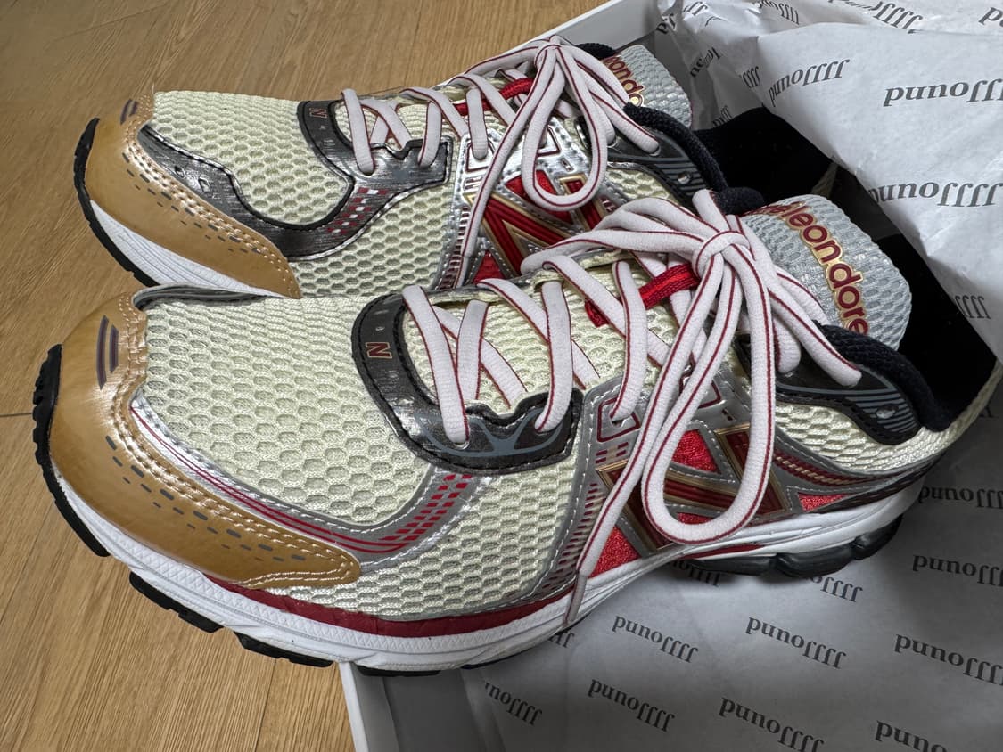 뉴발란스 애메레온도르 860 레드 285 상품이미지2