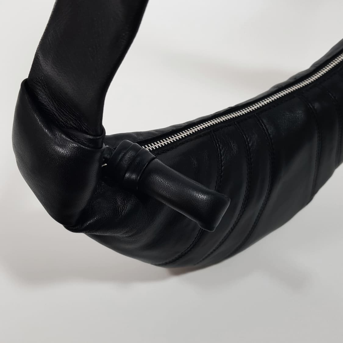 르메르 크루아상 범백 스몰 블랙 상품이미지4