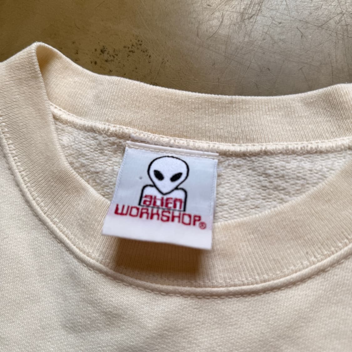 에일리언 워크샵 USA 90S 스웻셔츠 상품이미지3