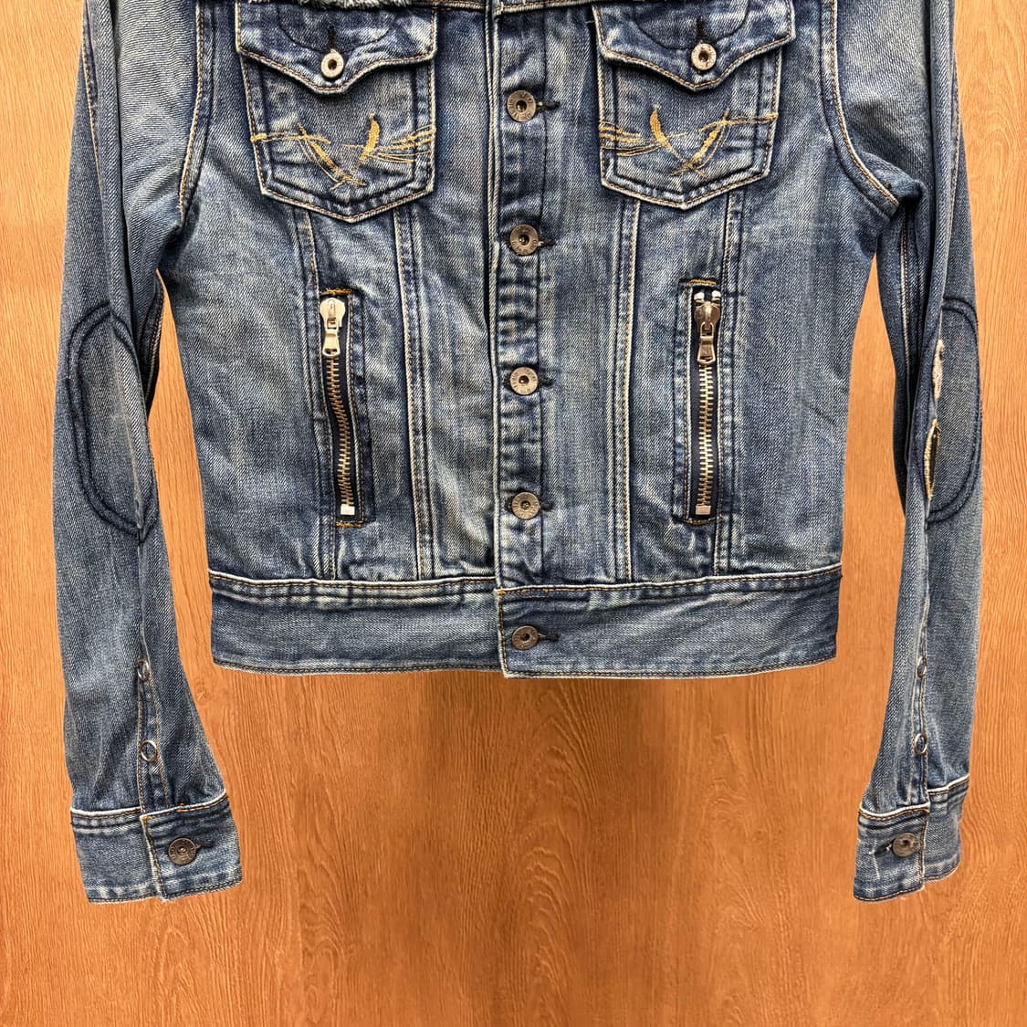 디젤 트러커 데님 자켓 백프린트 집업 포켓 디테일 빈티지 블루 상품이미지5