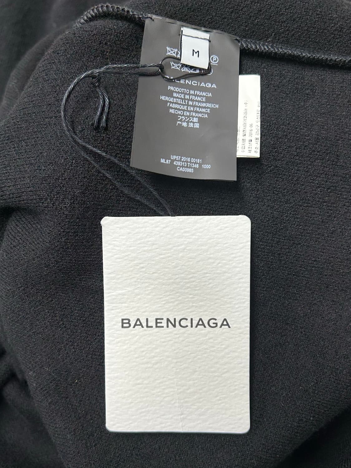 Balenciaga Distressed Sweater [16FW] 상품이미지8