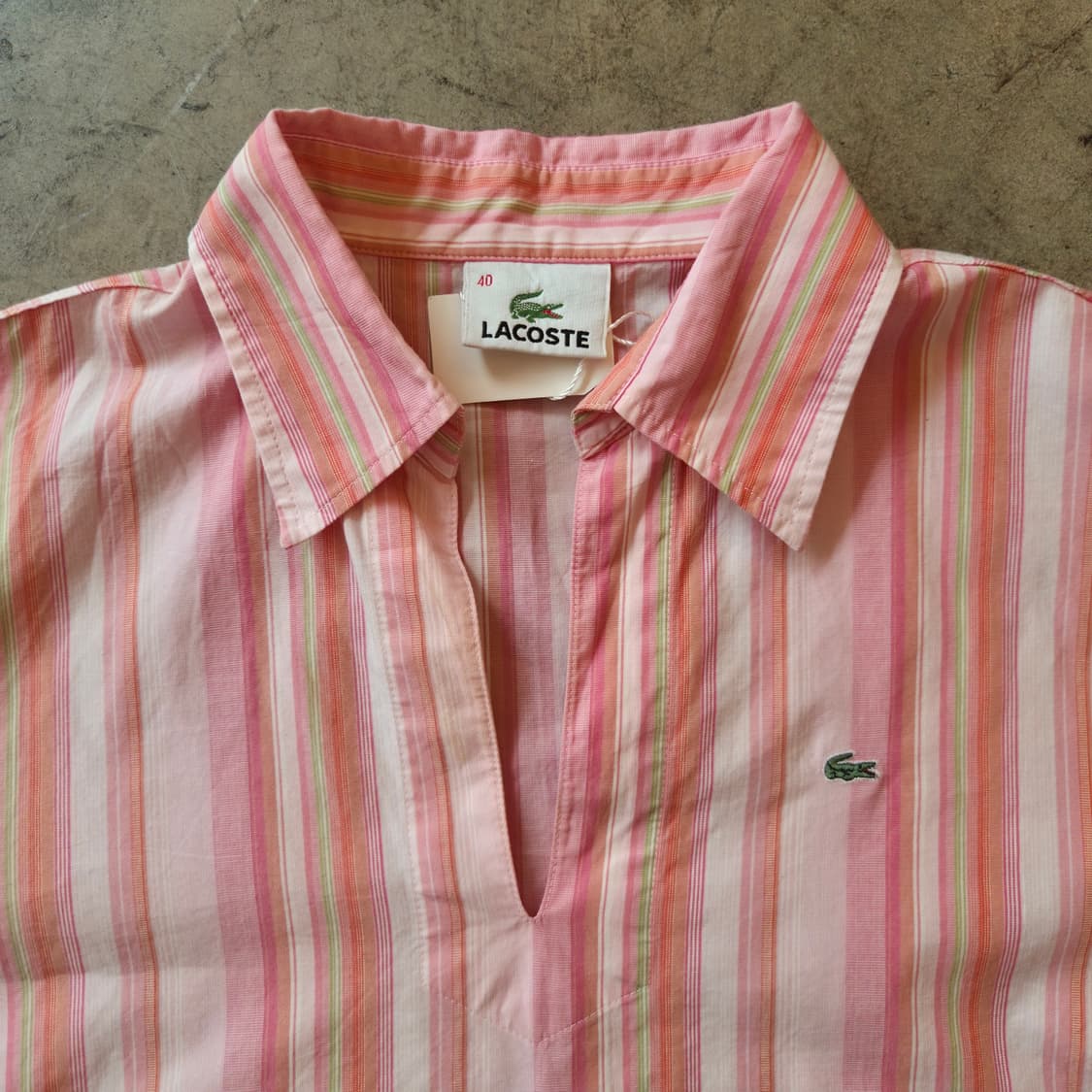 재팬 Lacoste 핑크 멀티 스트라이프 브이넥카라 셔츠 상품이미지5