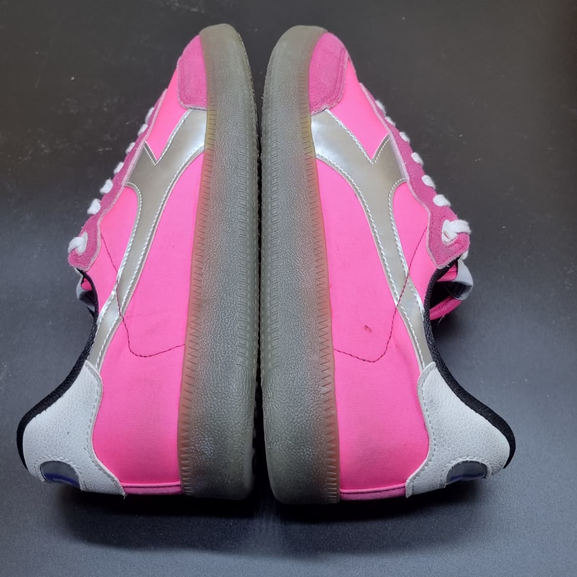 디아도라 살토 핑크 스니커즈250 상품이미지5
