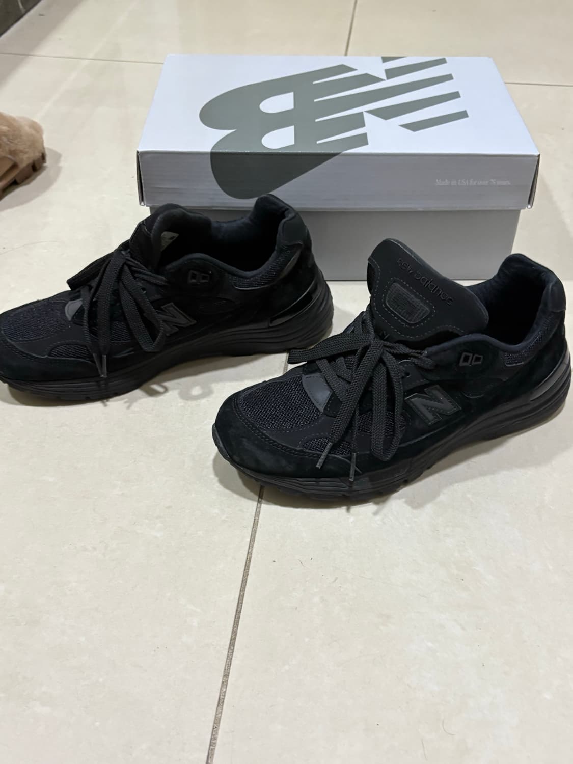 뉴발란스 992 코어블랙 us7 250 상품이미지5