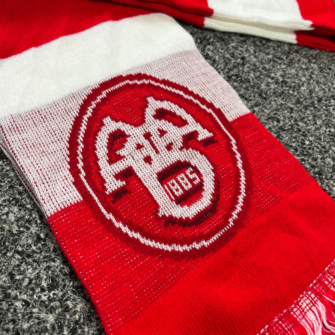 덴마크 프로 축구 올보르 BK 슬로건 목도리 상품이미지2