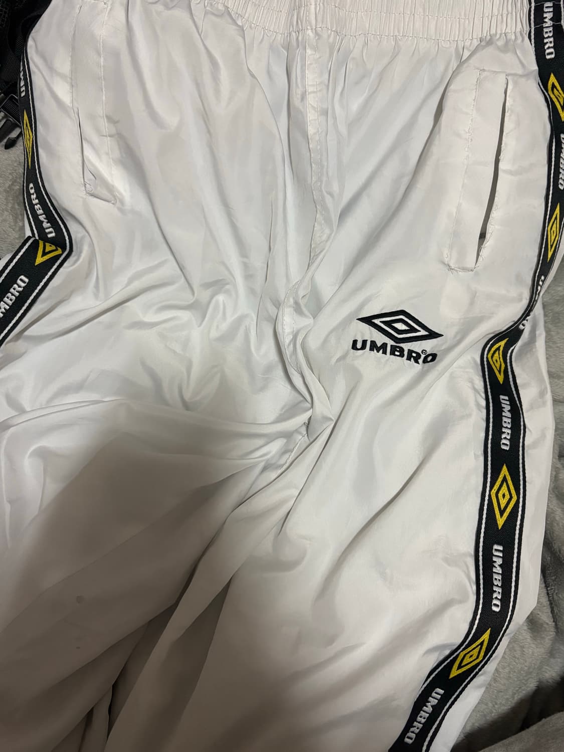 엄브로 트레이닝 팬츠 바지 상품이미지1