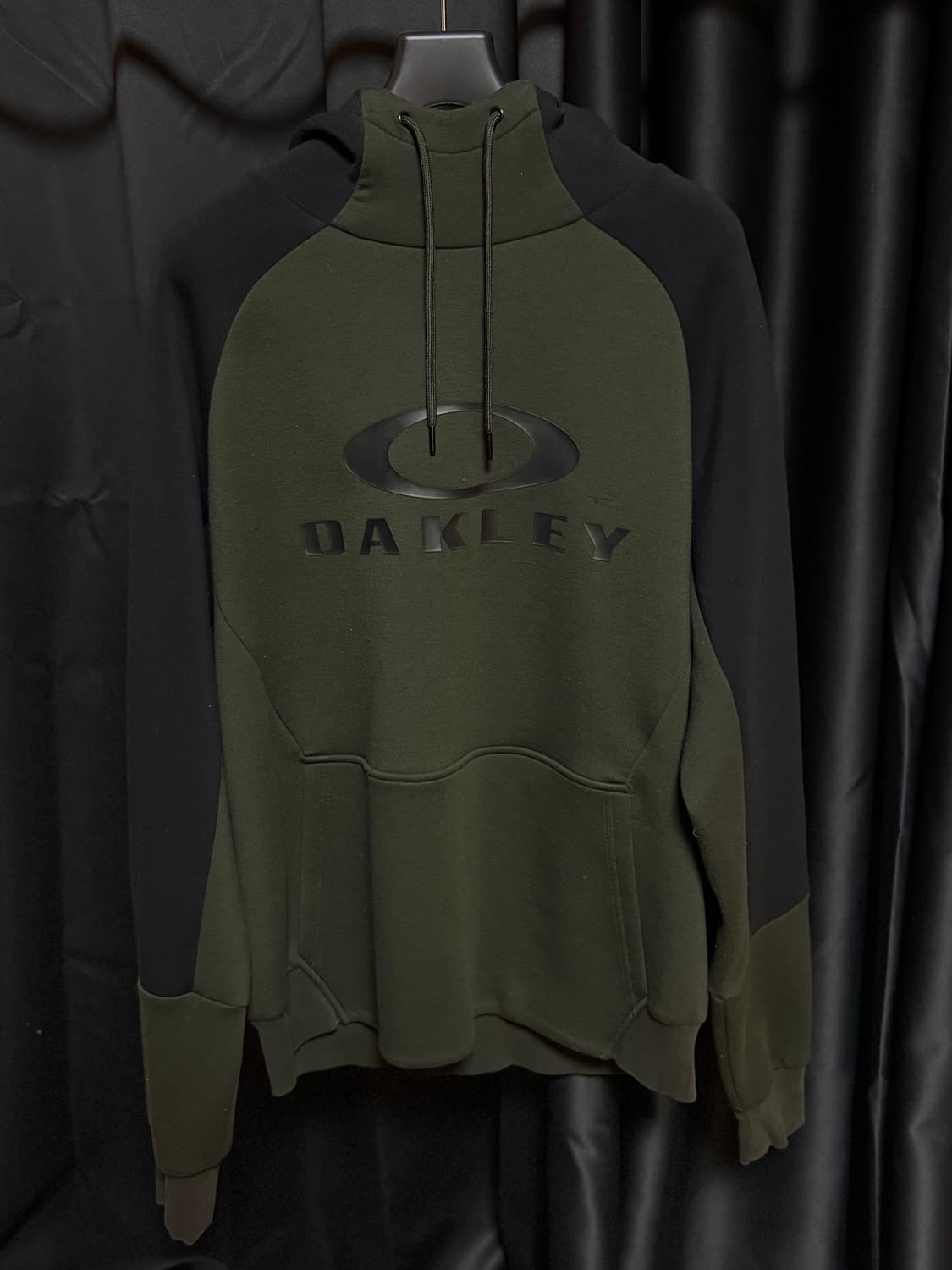 오클리 씨에라 후드 다크그린 XL 상품이미지1