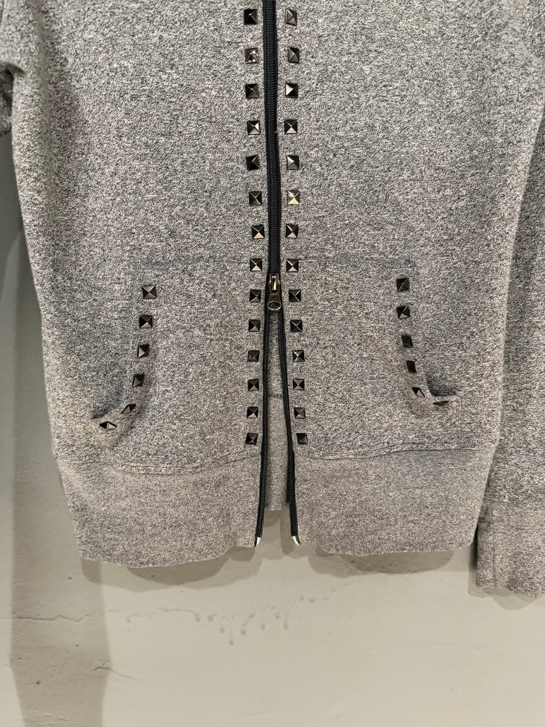 stud detail zipper hood zip-up 상품이미지9