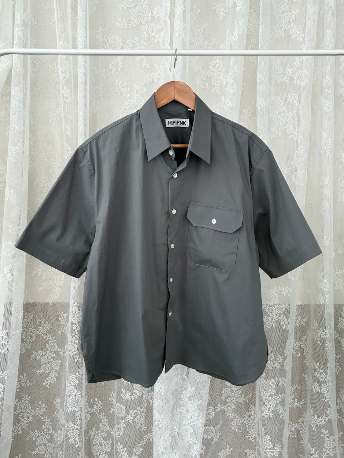 M) 하이파이펑크 포켓 릴렉스드 하프 셔츠 차콜 상품이미지1