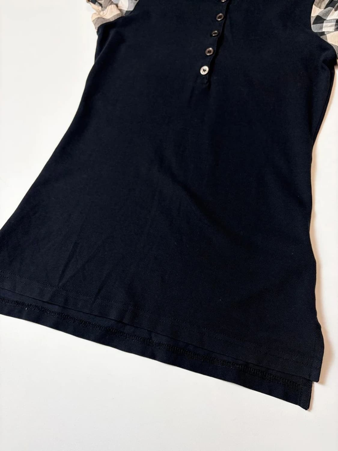 버버리 브릿 노바 체크 피케 반팔 티셔츠 PN9575 상품이미지3