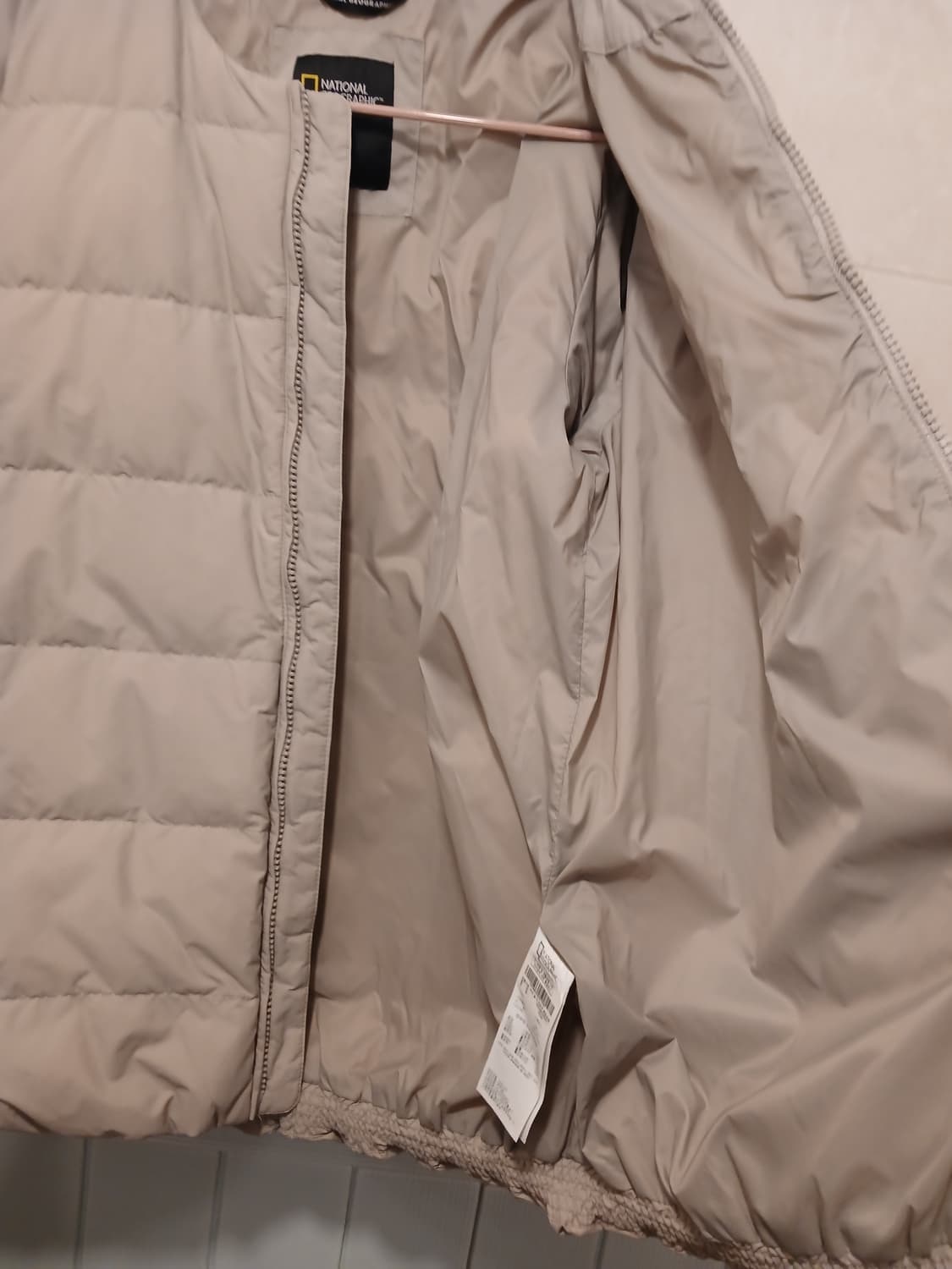 내셔널지오그래픽 정품 여성 경량패딩 M (95) 사이즈 상품이미지4