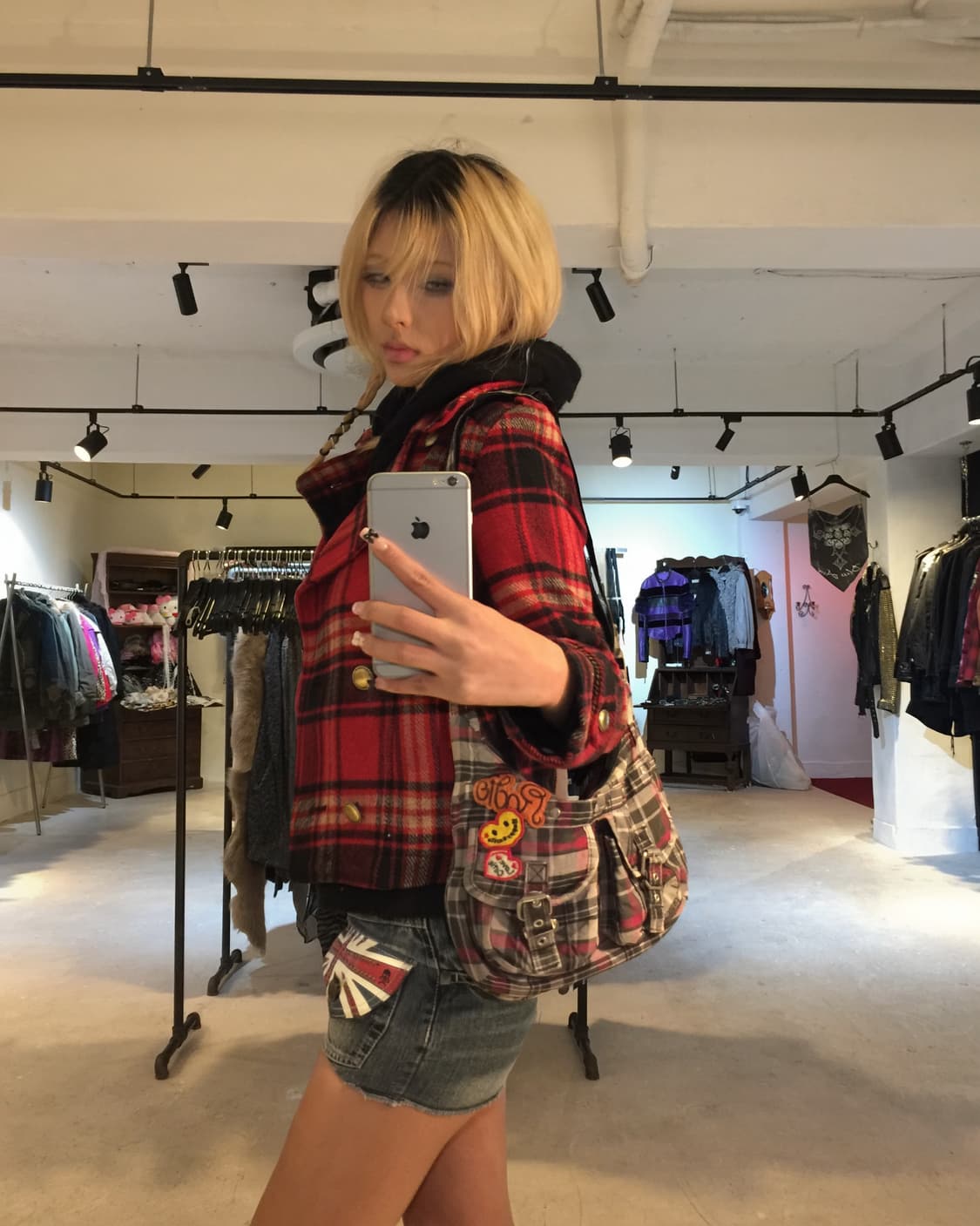 레드체크 더블버튼 숏코트 상품이미지5