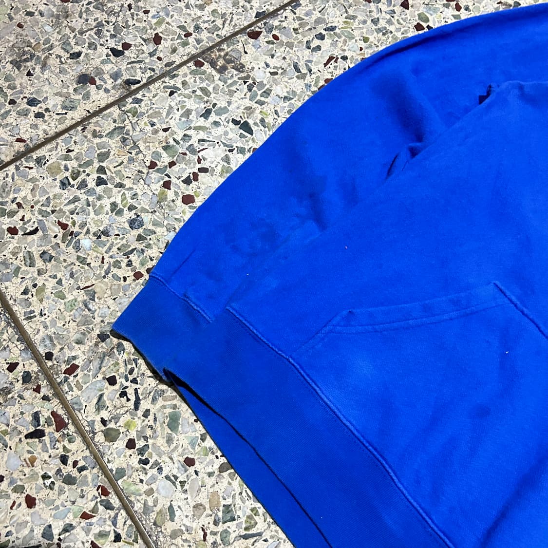 메종키츠네(Maison Kitsune) 칠랙스 폭스 패치 블루 후드티 상품이미지3