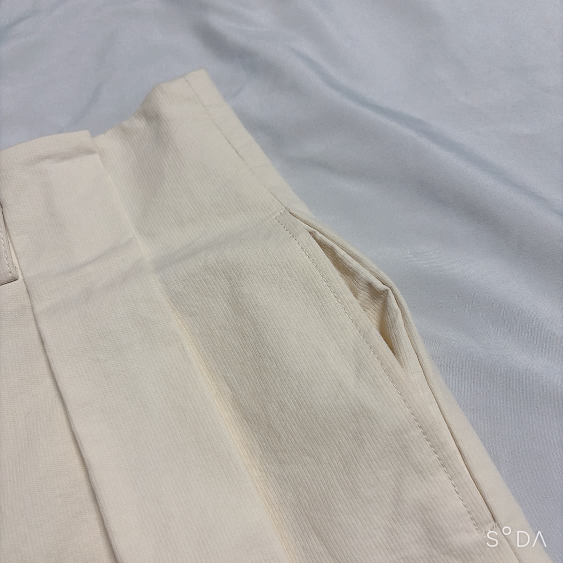 오르 ORR 스트라이프 하이웨스트 핀턱 팬츠 상품이미지4