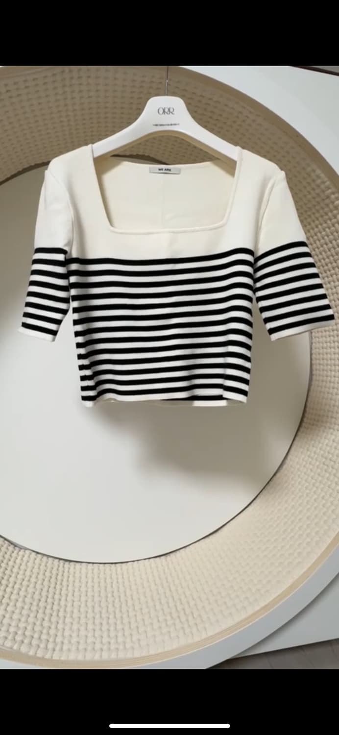 위아 스퀘어넥 니트 아이보리 상품이미지2