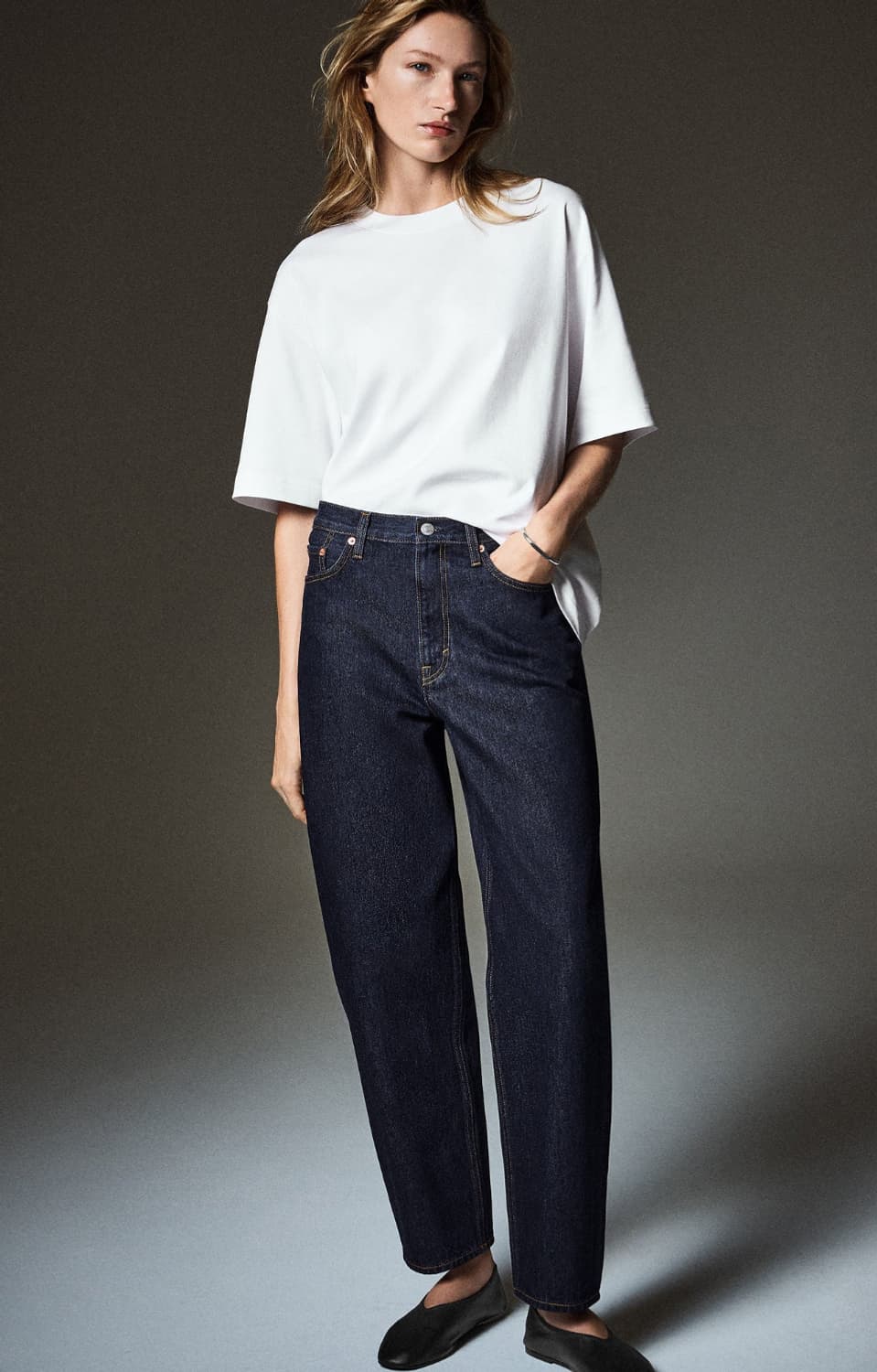 cos arch 하이라이즈 테이퍼드진 26 상품이미지1
