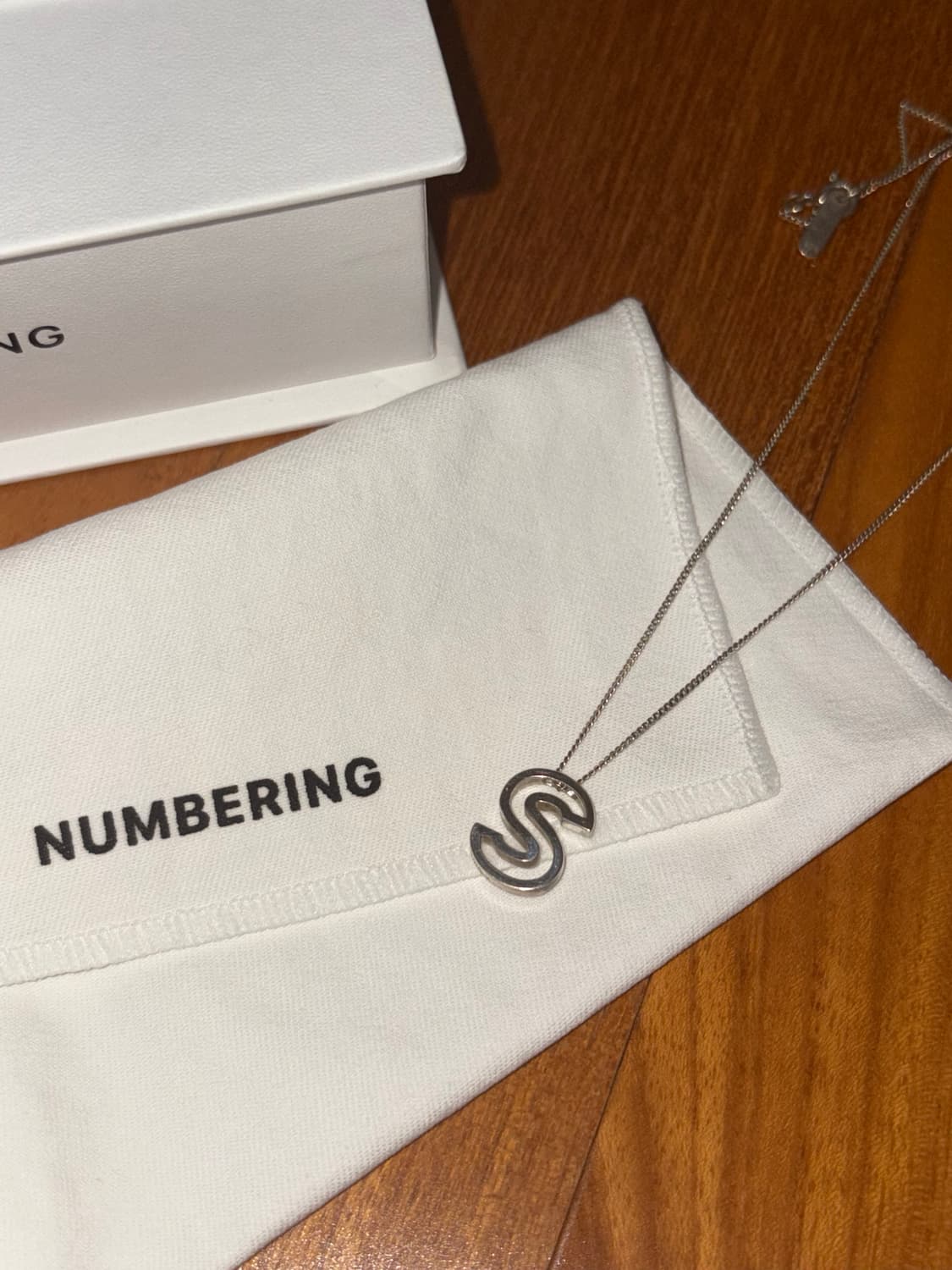 넘버링 이니셜 목걸이 실버, medium (S) 상품이미지1