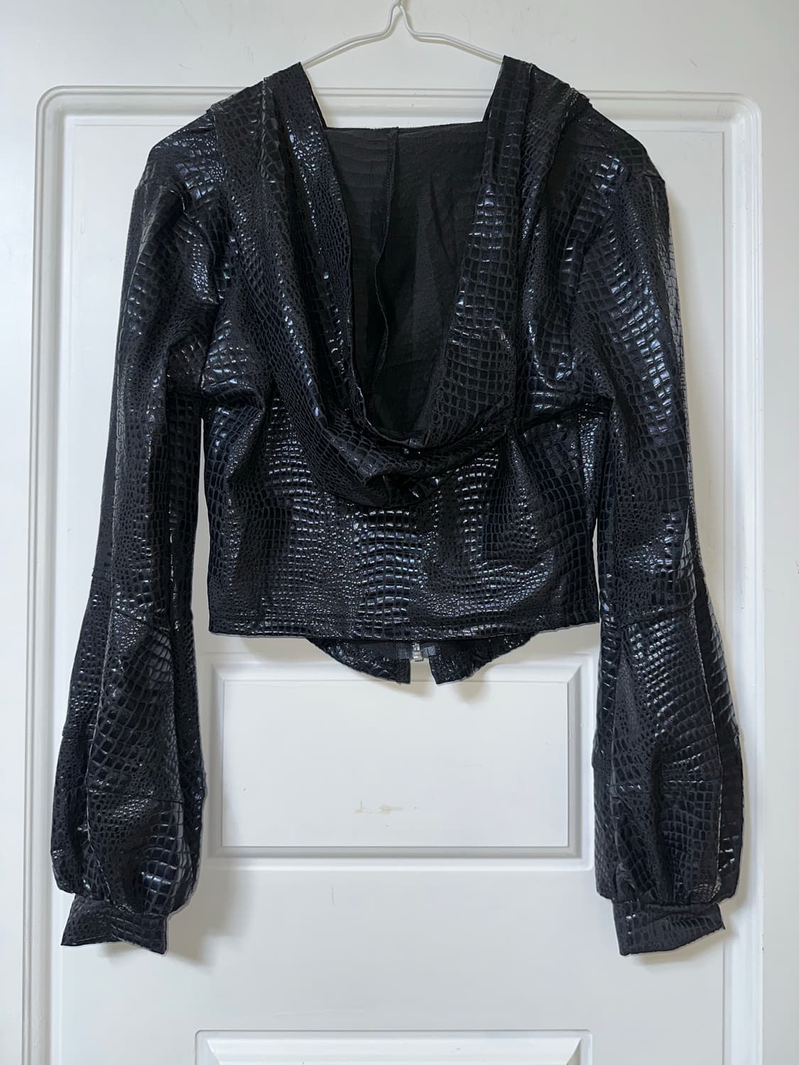 고스펑크 뱀피 후드집업 상품이미지2