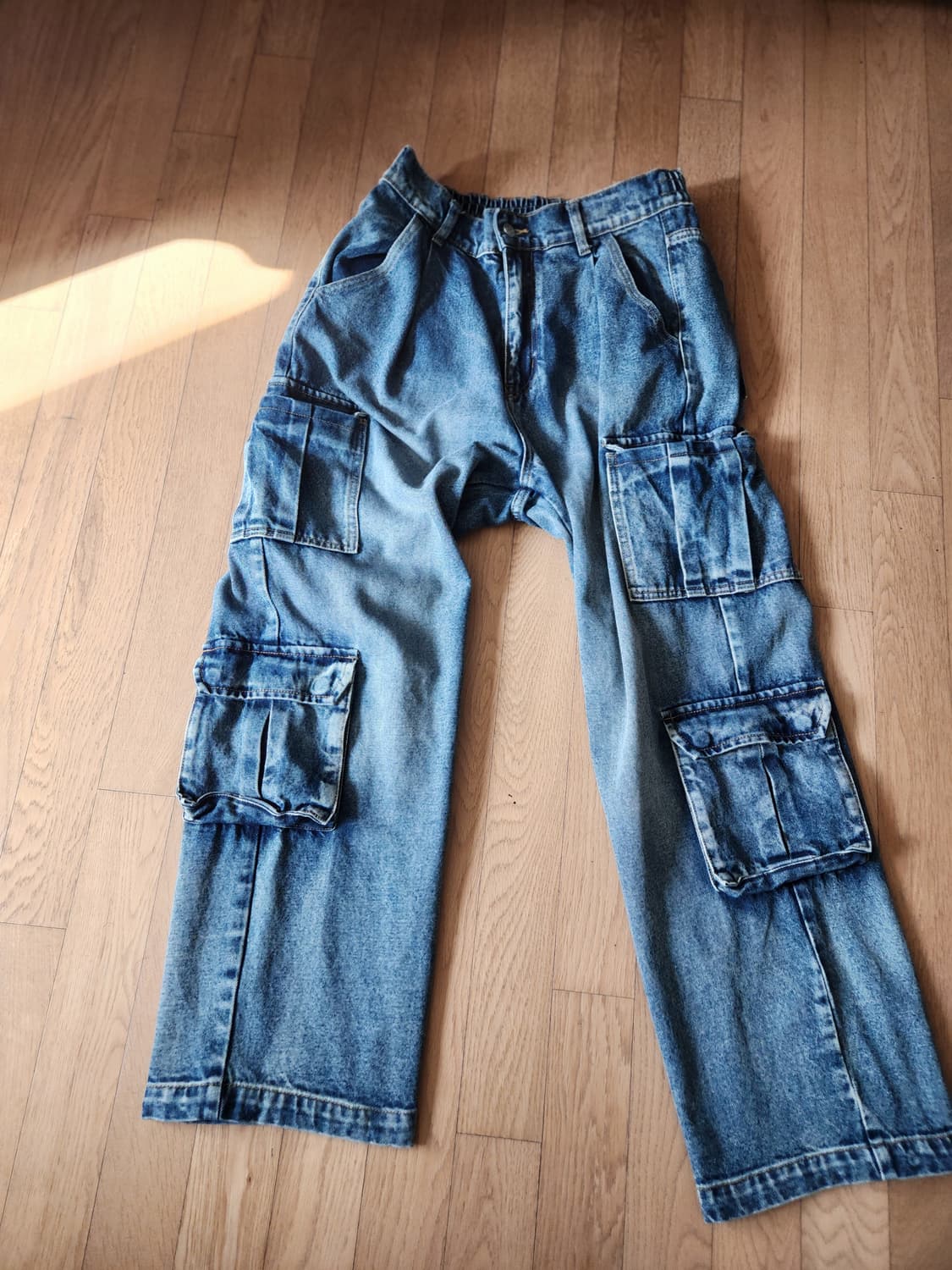 엑스톤즈 XF003 멀티 카고 포켓 워싱 데님 팬츠 상품이미지1